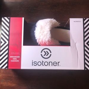 Isotoner womans slippers 7.5 navy blue (brand new)
